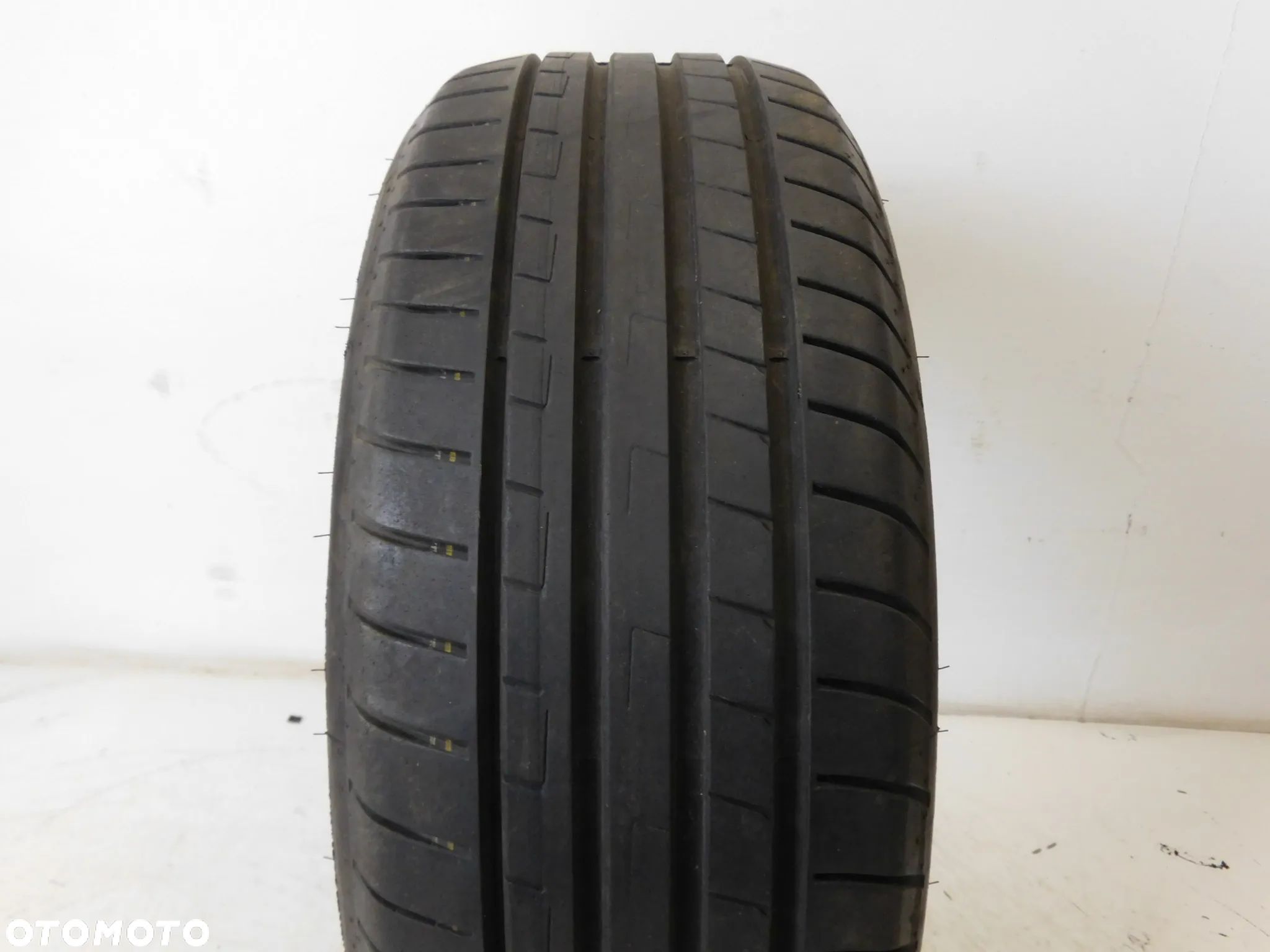 225/50 R18 95W GOODYEAR EAGLE F1 - 1