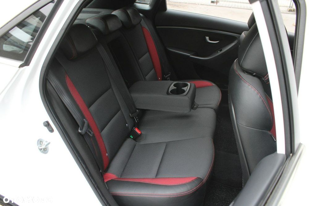 Hyundai i30 1.6 GDI Turbo Sport - 12