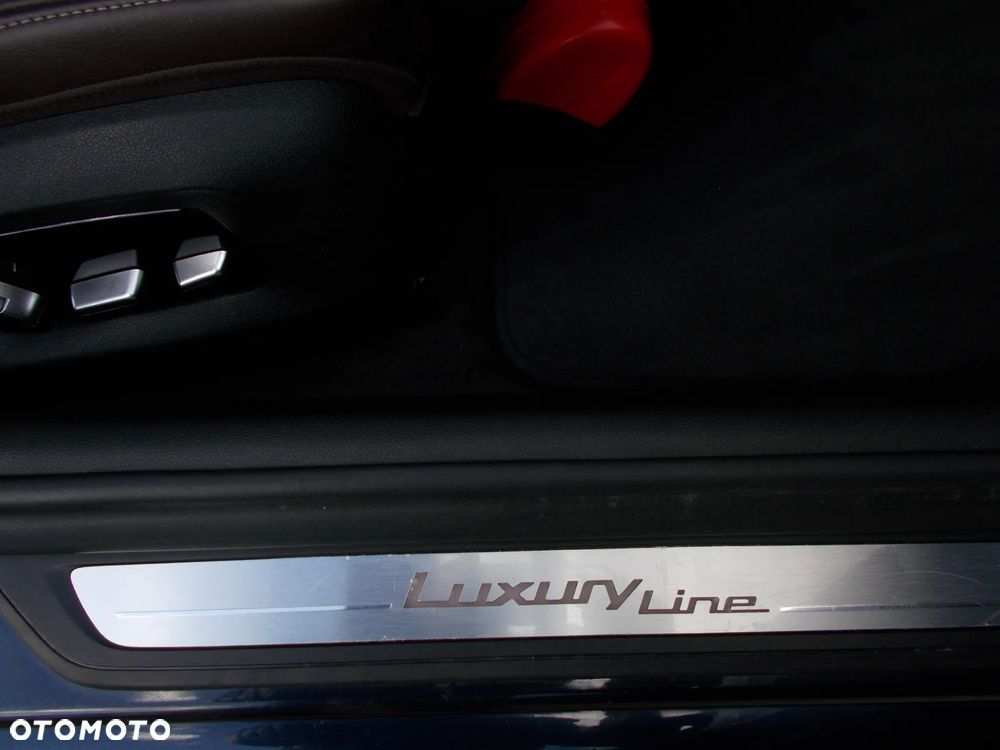 BMW Seria 5 530i GPF xDrive Luxury Line sport - 17