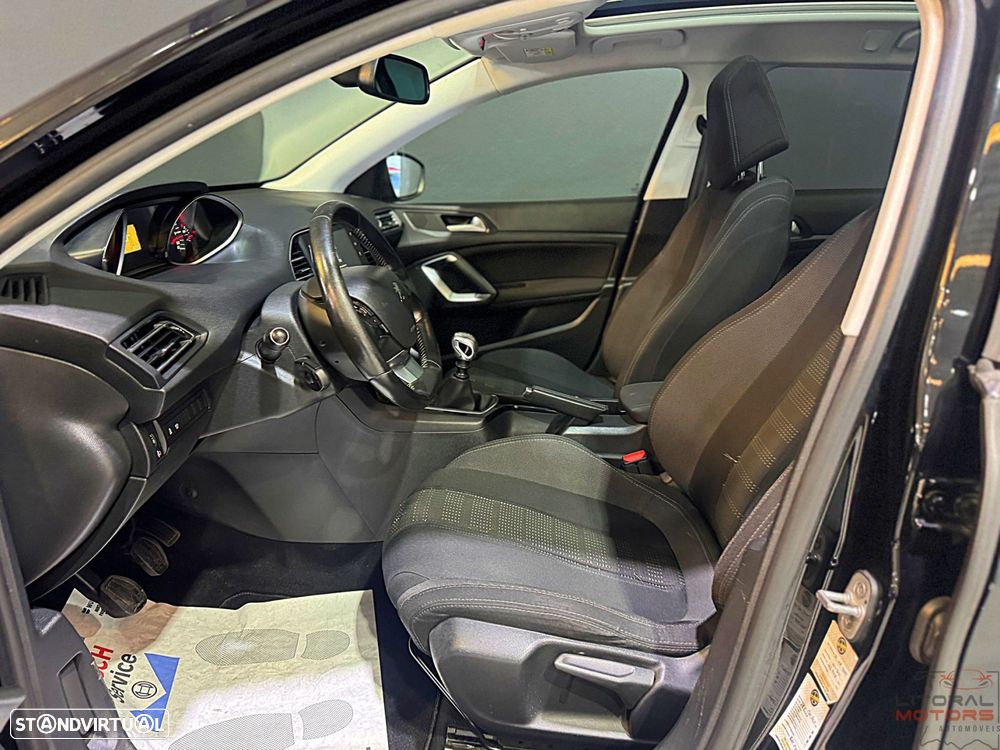 Peugeot 308 SW 1.6 BlueHDi Style J17 - 15
