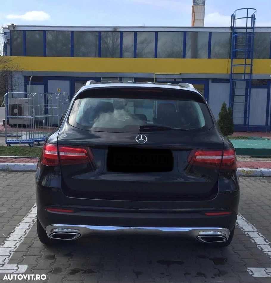 Mercedes-Benz GLC - 5