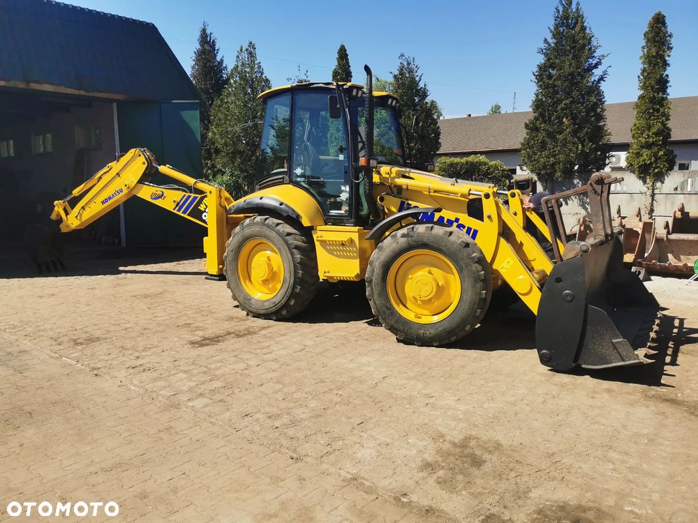 Komatsu WB97S-2 - 13