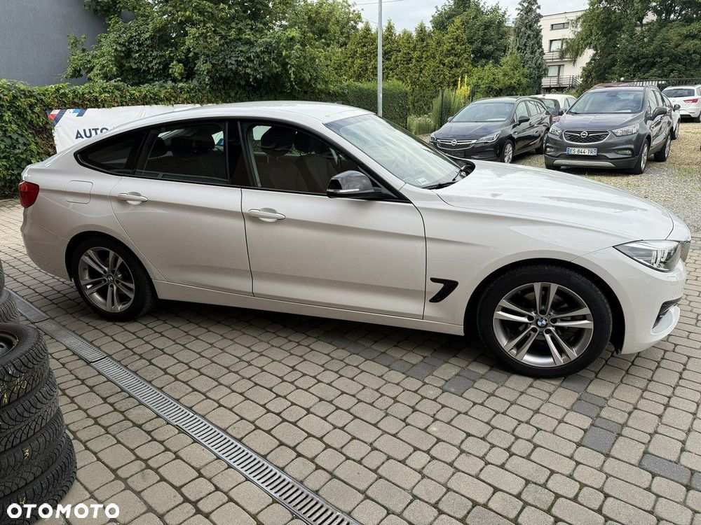 BMW 3GT 320i xDrive - 5