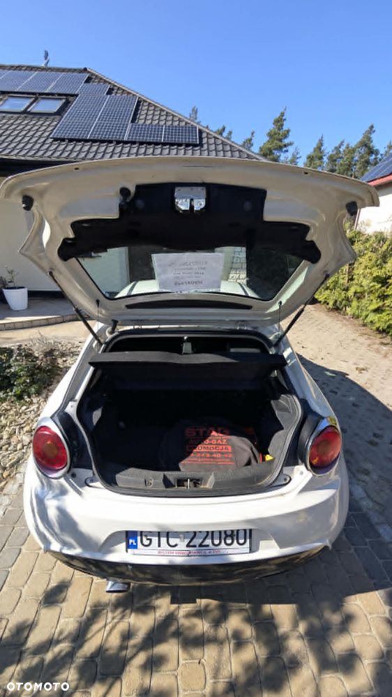 Alfa Romeo Mito 1.4 MultiAir Distinctive - 10