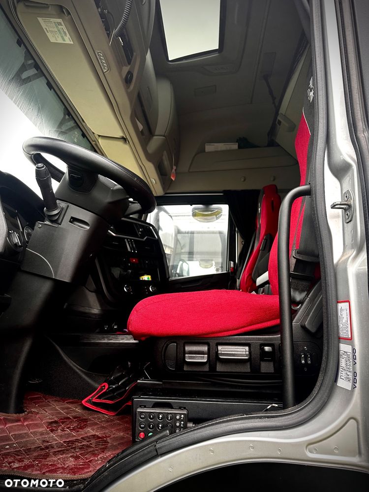 Iveco IVECO S-WAY 490 AS - 10