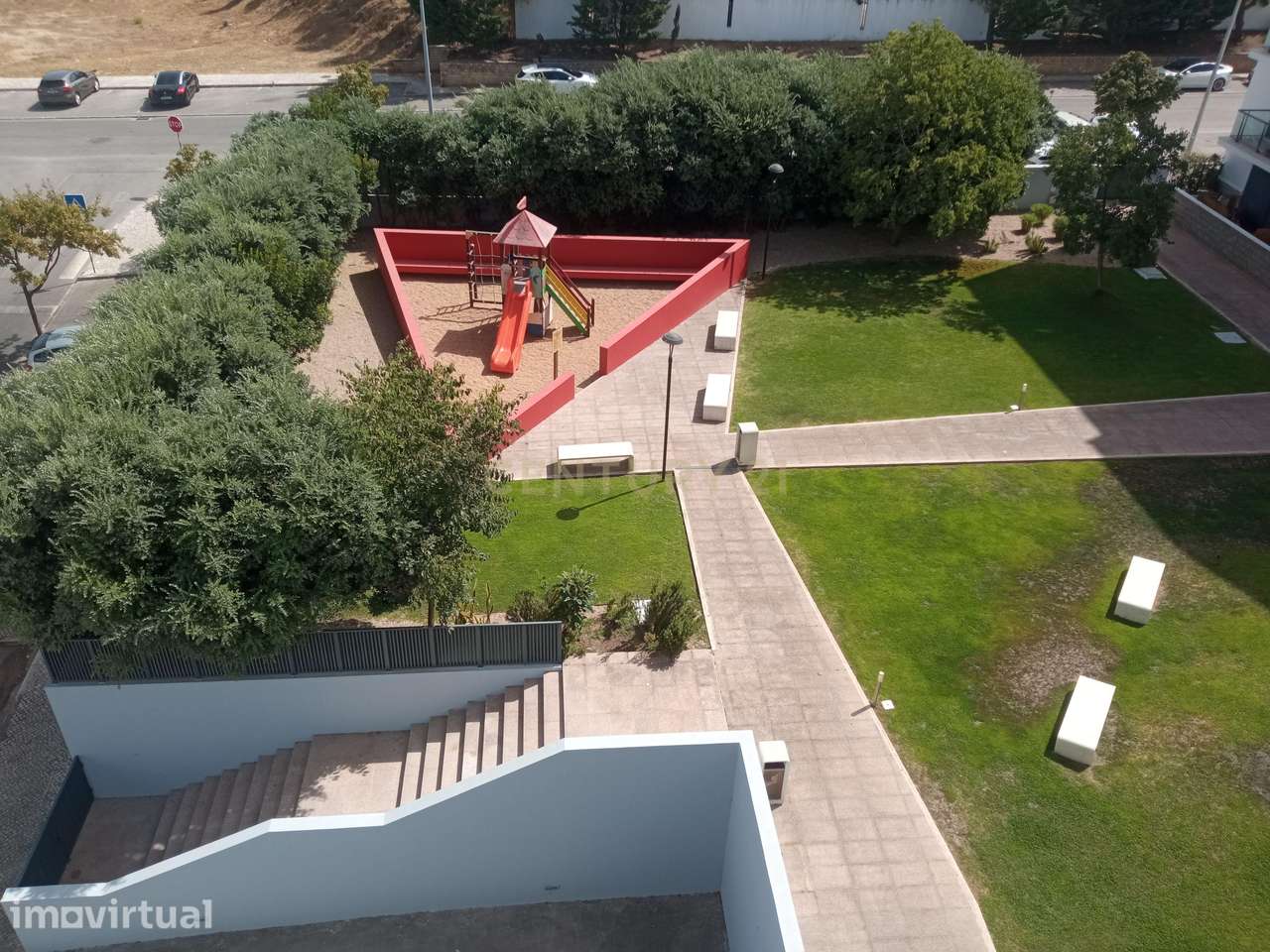 Apartamento T2 em Condomínio fechado para arrendamento - Grande imagem: 3/15