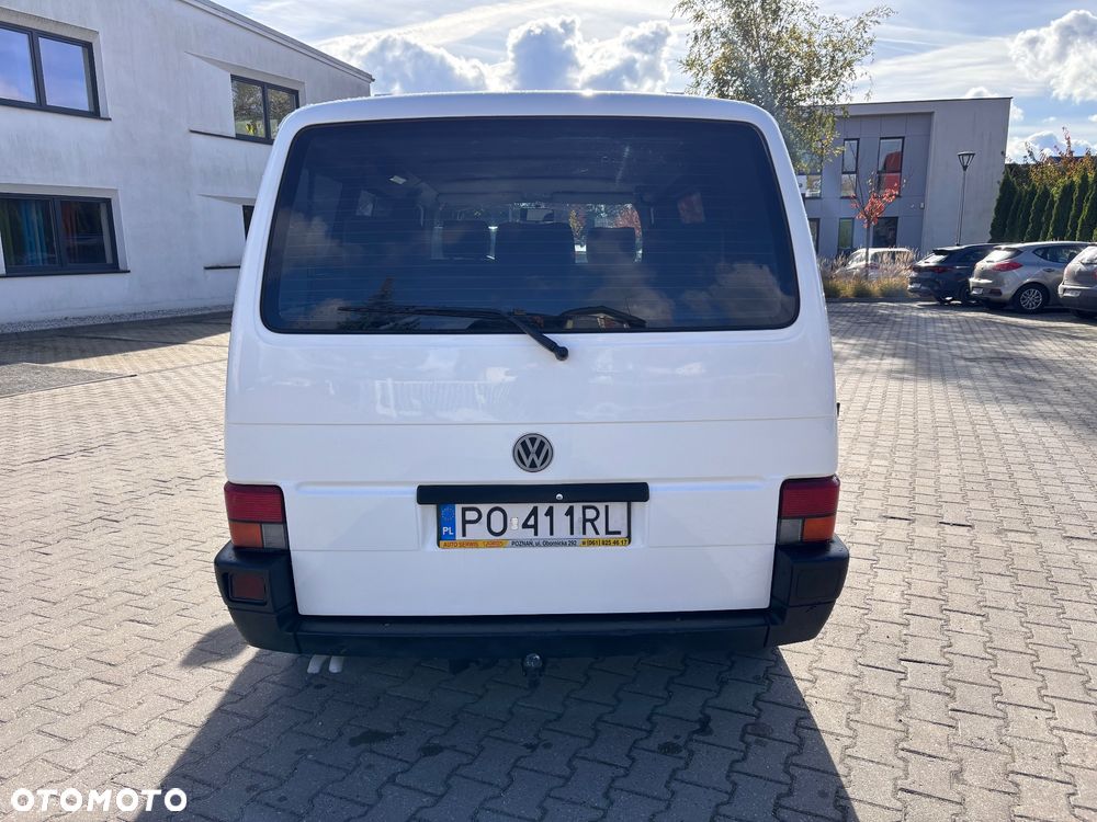 Volkswagen Multivan Standard - 8