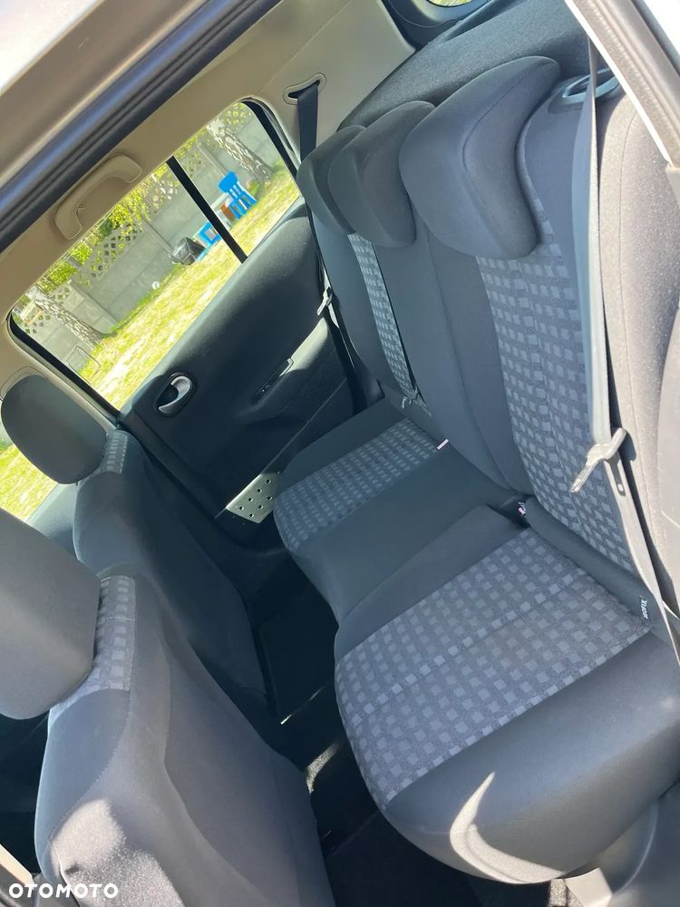 Renault Megane 1.6 Authentique - 14