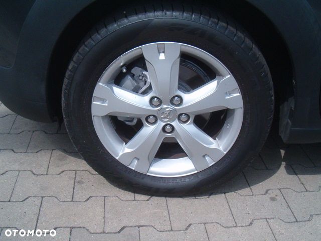 Toyota Urban Cruiser - 13