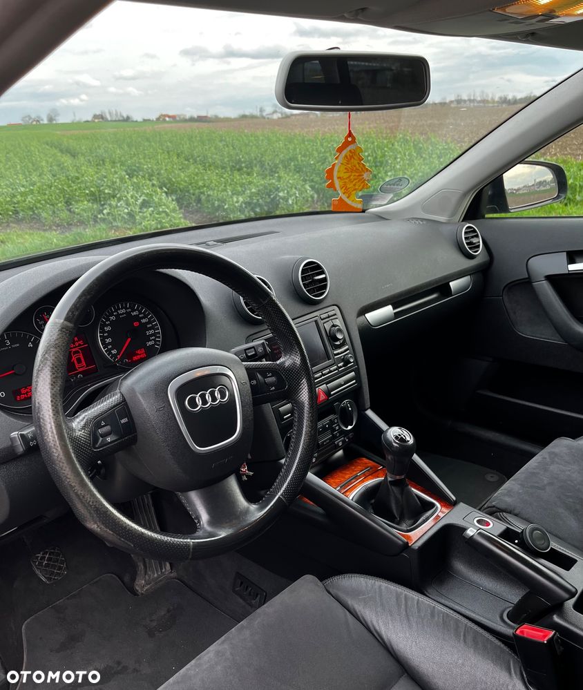 Audi A3 Sportback 1.9 TDI DPF e - 9