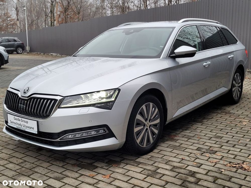 Skoda Superb 2.0 TSI Style DSG - 2