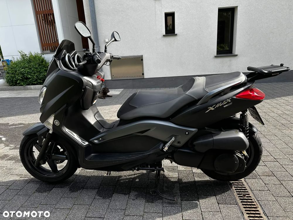 Yamaha X-max - 5