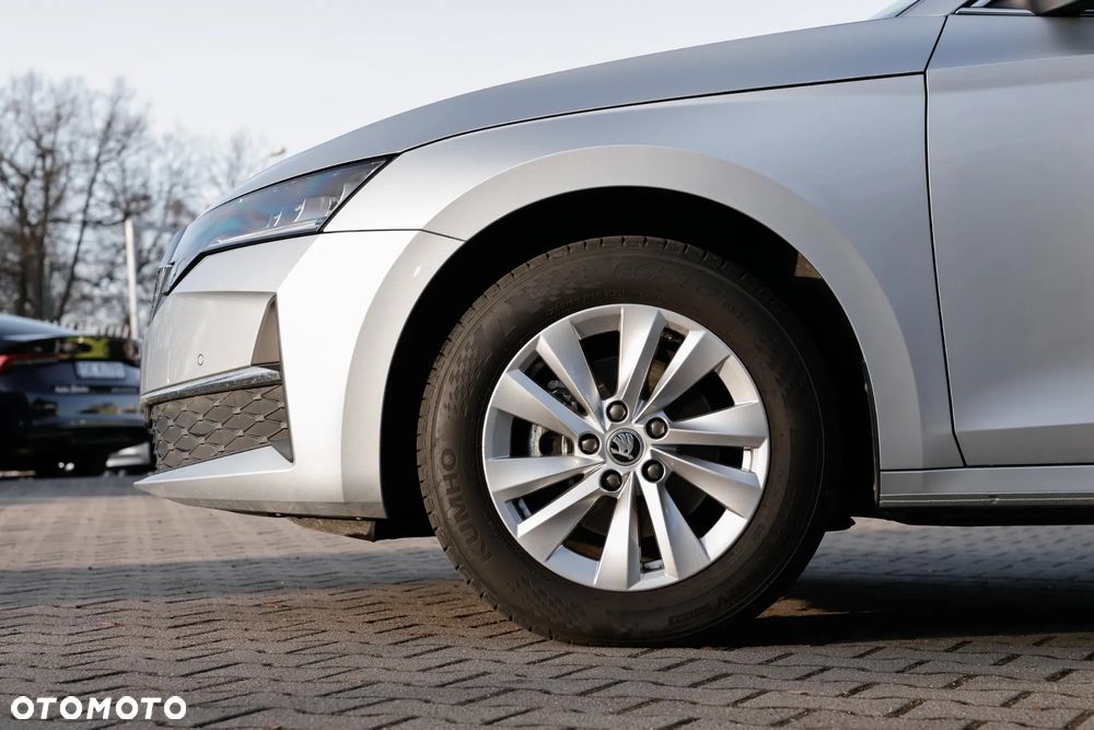 Skoda Octavia 1.5 TSI Selection - 4