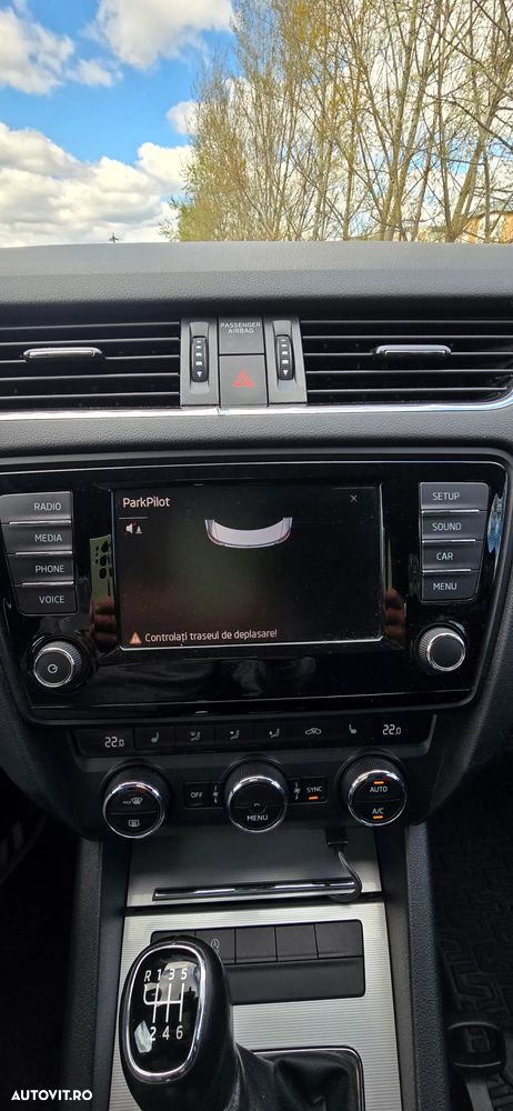 Skoda Octavia 2.0 TDI Style - 21