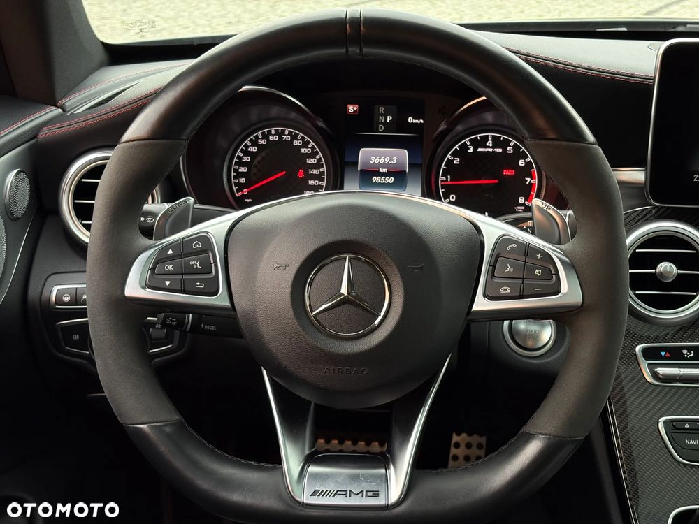 Mercedes-Benz Klasa C AMG 43 4Matic 9G-TRONIC Night Edition - 15
