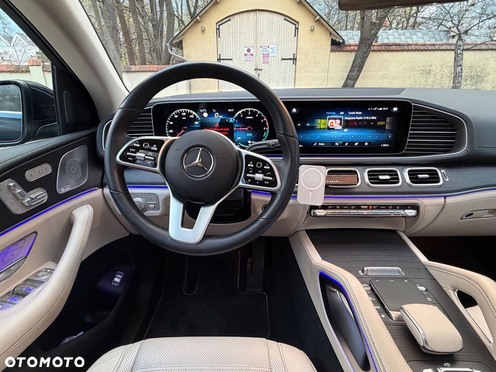 Mercedes-Benz GLE - 11