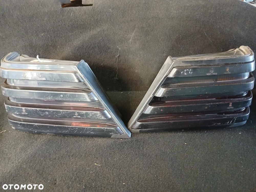 Mercedes  w124 Lampa tylna lewa, prawa - 1
