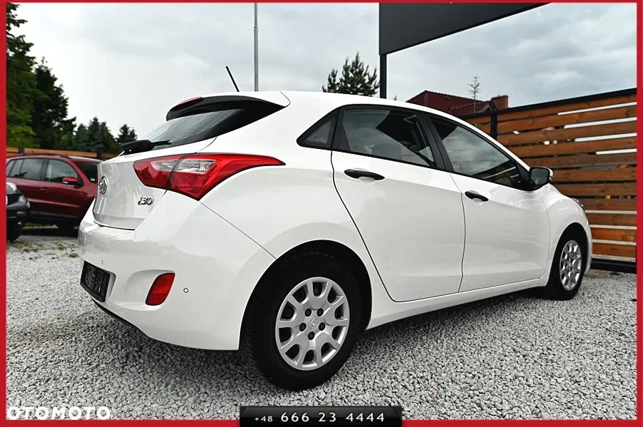 Hyundai i30 1.4 Blue Comfort - 12