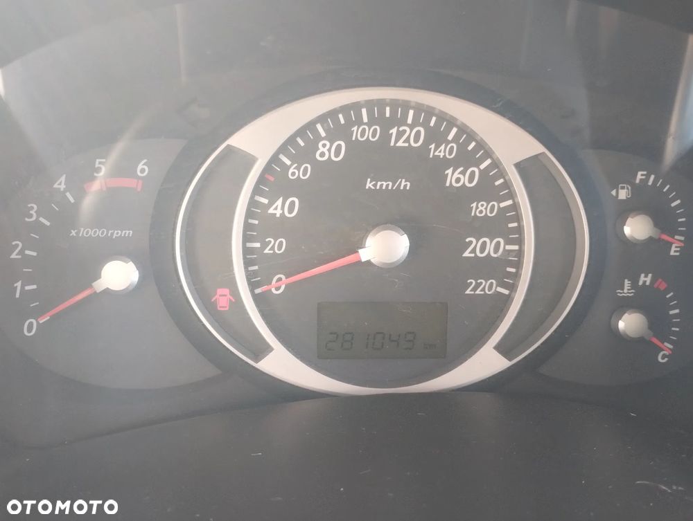 Hyundai Tucson 2.0 CRDi Premium - 9