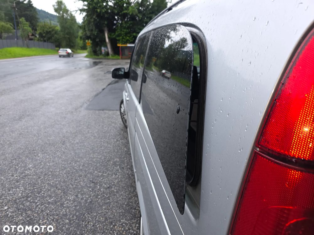 Mercedes-Benz Viano 3.0 CDI lang Automatik X-CLUSIVE DPF - 16