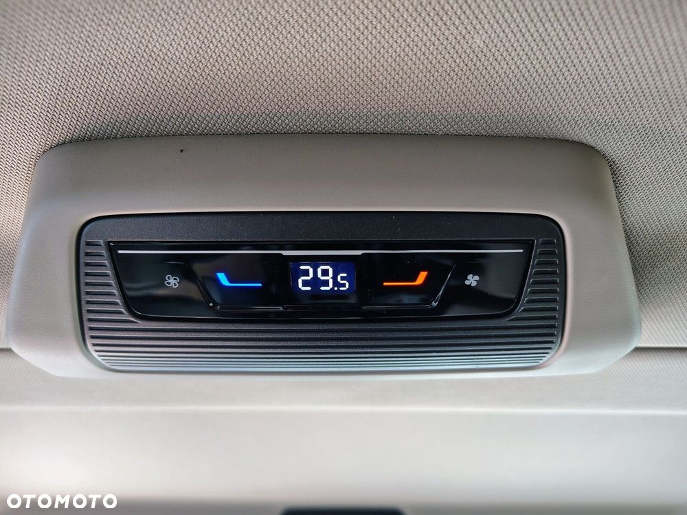 Volkswagen multivan Nowy Multivan L2 2.0 TDI 150 KM DSG 7 biegowa FWD - 25