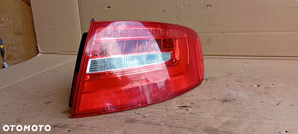 Allegro Lampa prawy tył tylna prawa w błotnik LED Audi A4 B8 Lift Kombi 8K9945096D - 4