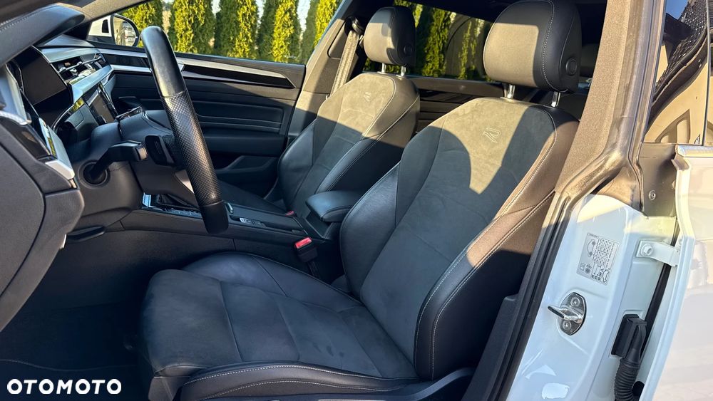 Volkswagen Arteon 2.0 TDI SCR R-Line DSG - 28