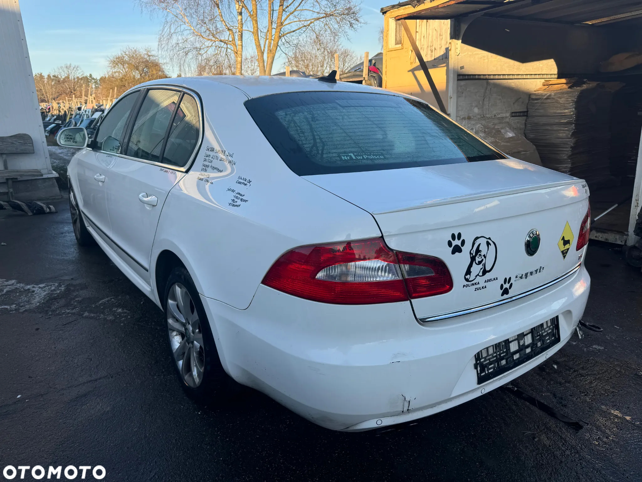 SKODA SUPERB II LAMPA PRAWA TYLNA PRAWY TYŁ Z BŁOTNIKA W BŁOTNIK - 11