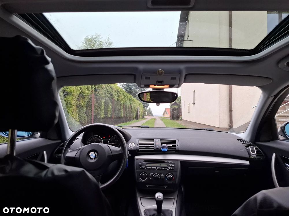 BMW Seria 1 118i - 17