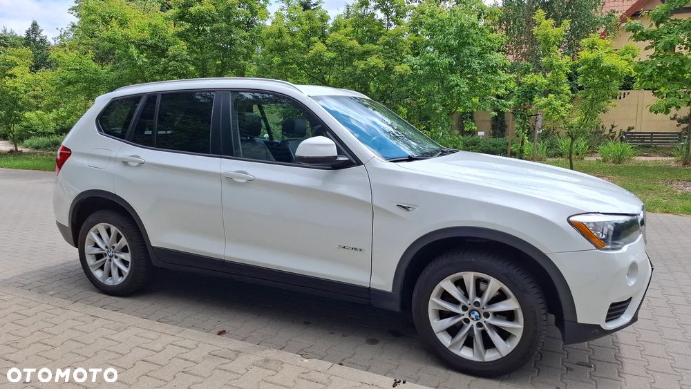 BMW X3 xDrive28i Sport-Aut xLine - 16