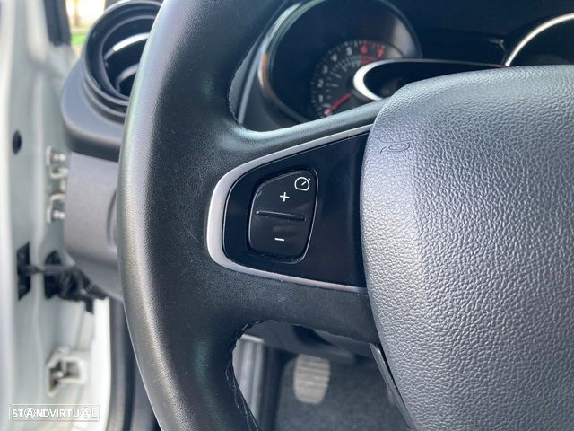 Renault Clio TCe 90 Limited - 12