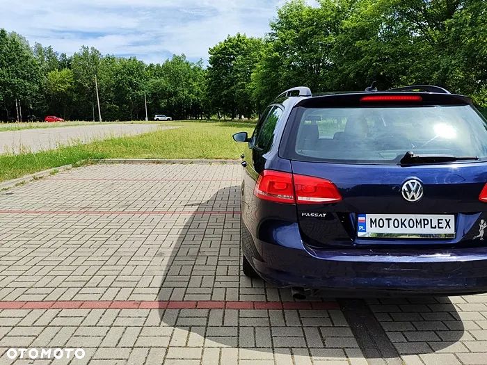 Volkswagen Passat - 9