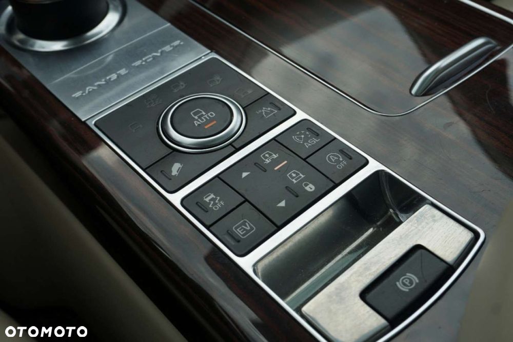 Land Rover Range Rover - 23