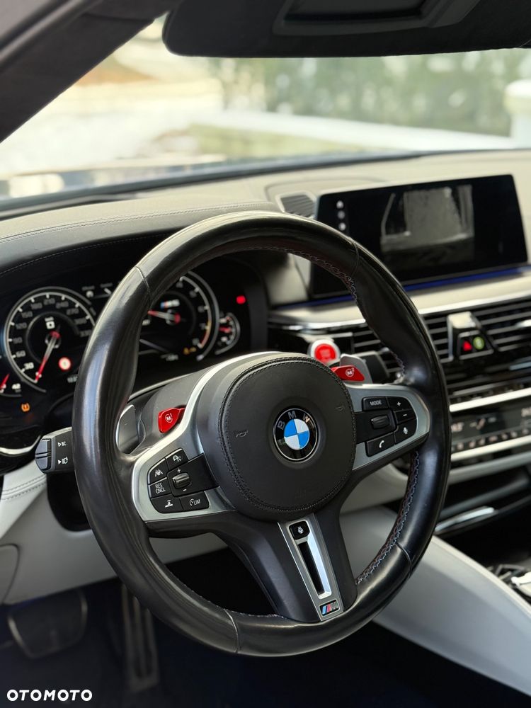 BMW M5 Standard - 11