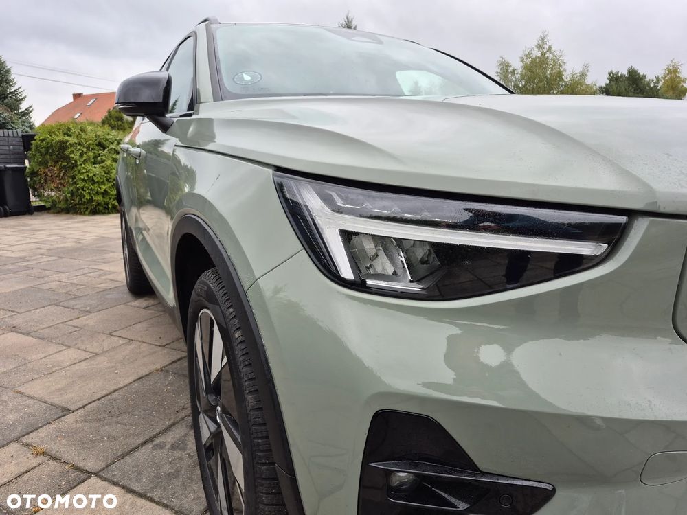 Volvo XC 40 Recharge 82 kWh Single M Extended Range RWD Core - 12