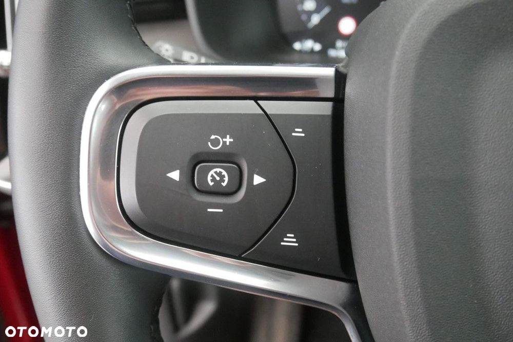 Volvo XC 40 - 26