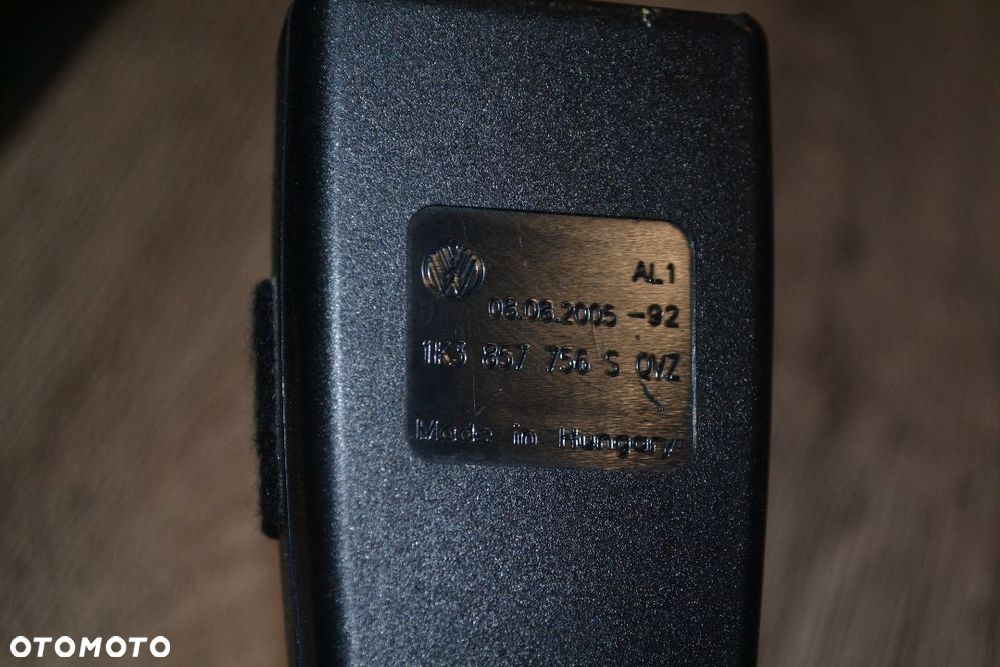 VW PASSAT B6 GOLF V ZAPIĘCIE PASA BEZPIECZEŃSTWA PRAWY PRZÓD 1K3857756S - 2