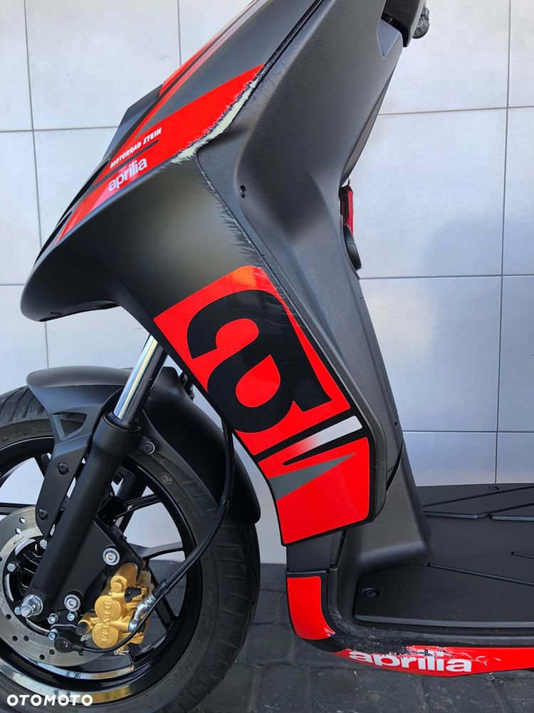 Aprilia SR - 18