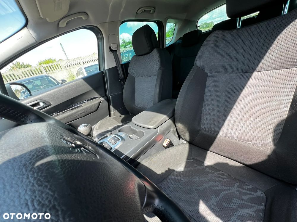 Peugeot 3008 - 15