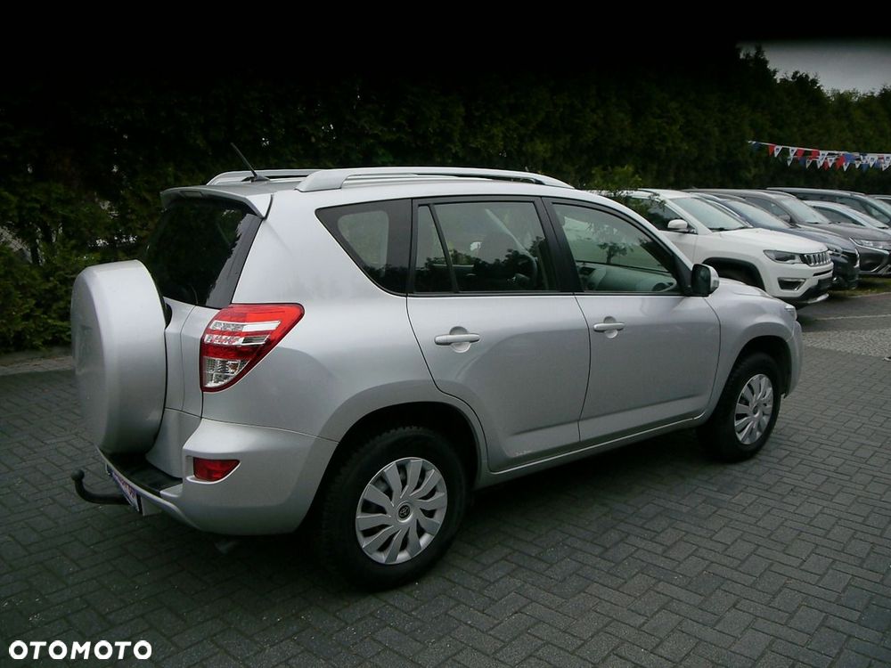 Toyota RAV4 2.2 D-4D 4x4 Sol - 12