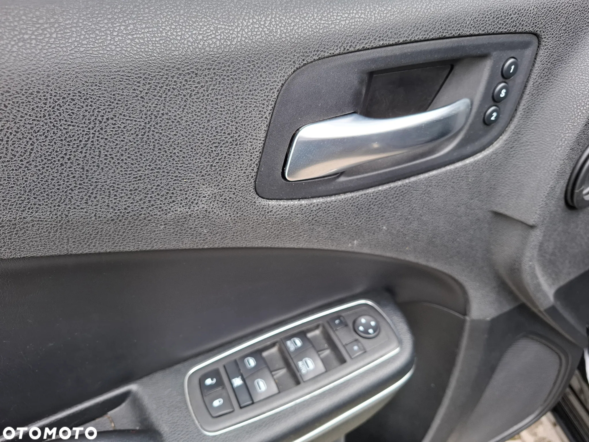 Dodge Charger 3.6 GT - 18