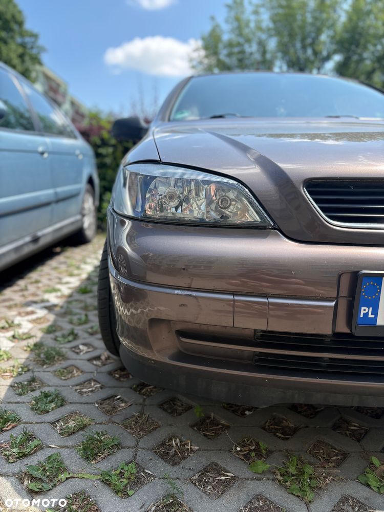 Opel Astra 1.6 - 13