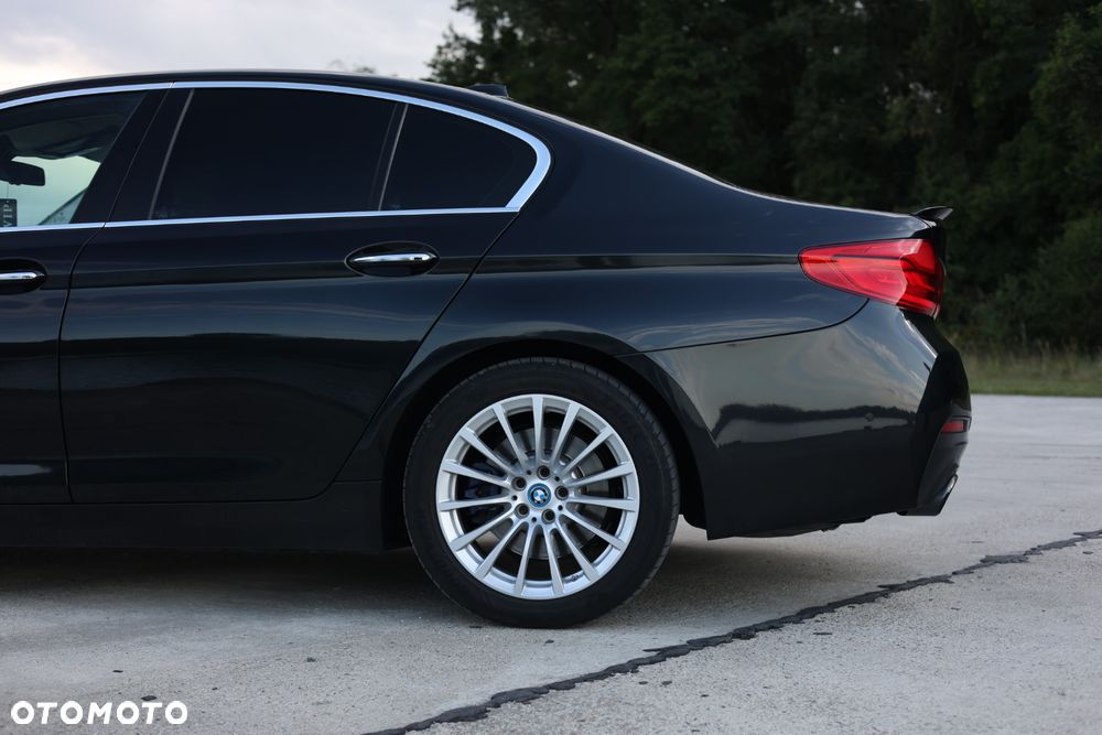BMW Seria 5 520i GPF M Sport sport - 4