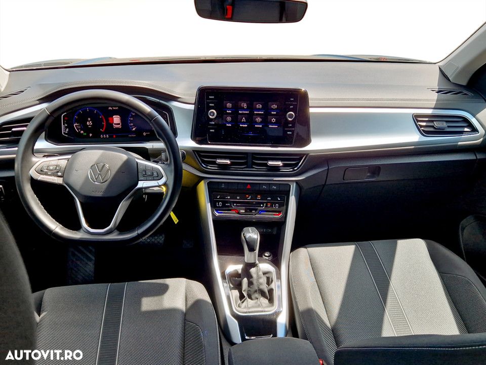 Volkswagen T-Roc 1.5 TSI DSG Life - 13