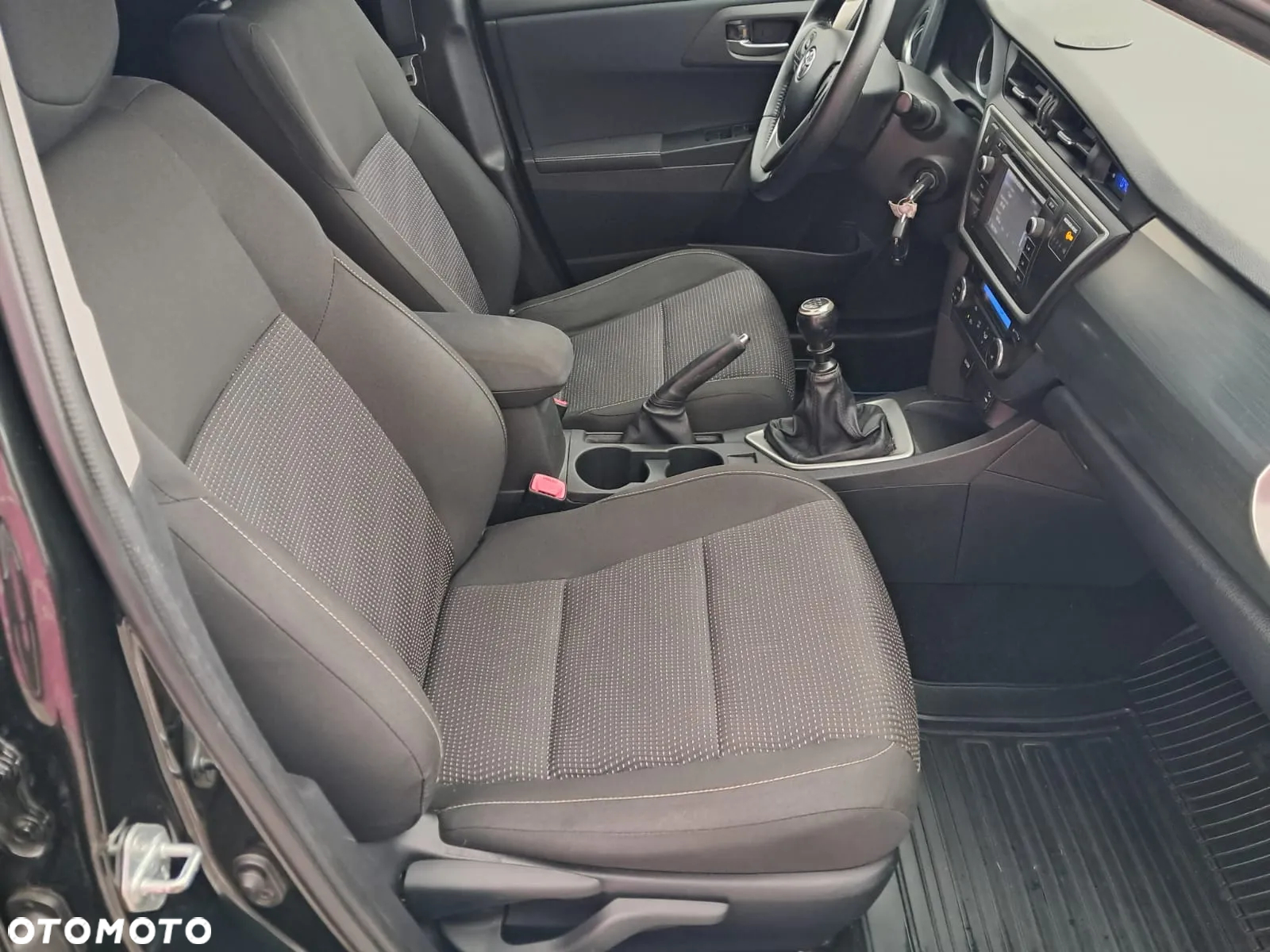 Toyota Auris 1.6 Valvematic START Edition - 18