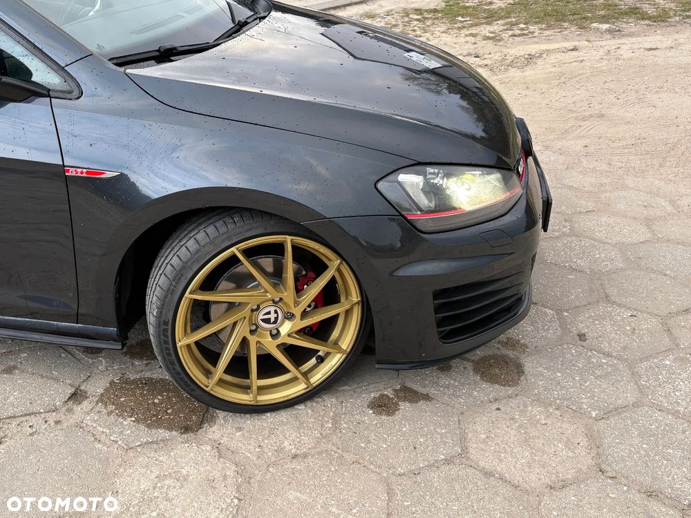 Volkswagen Golf 2.0 TSI BMT GTI - 12