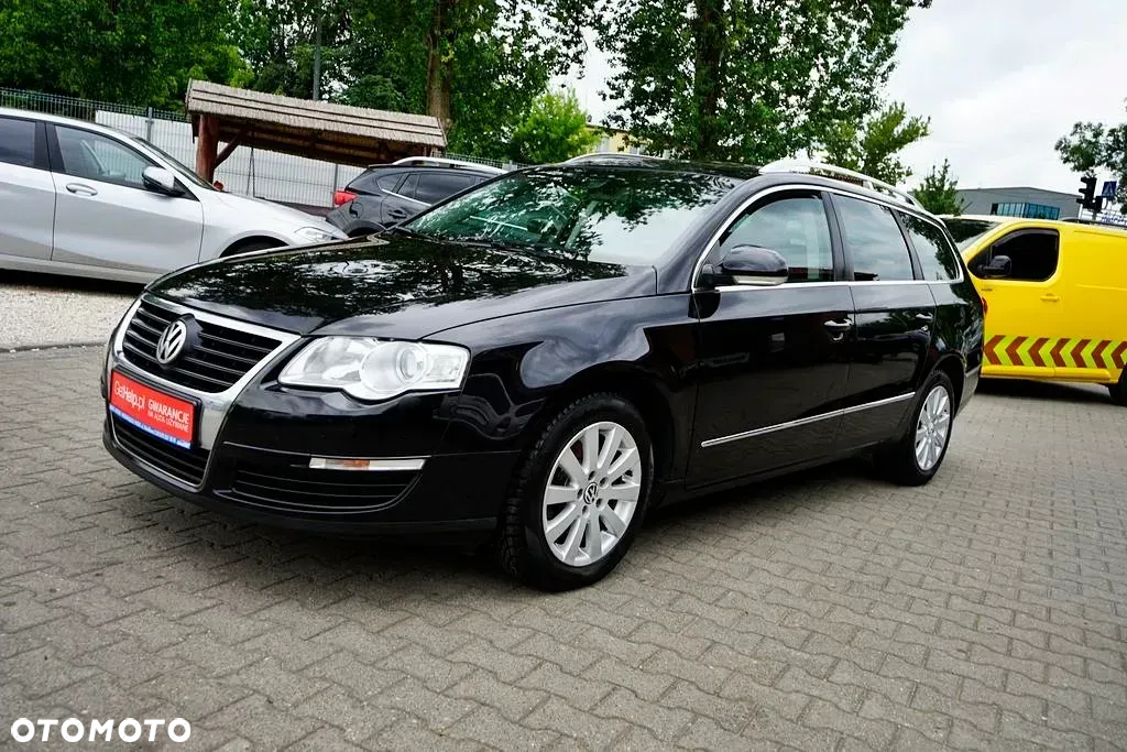 Volkswagen Passat - 2