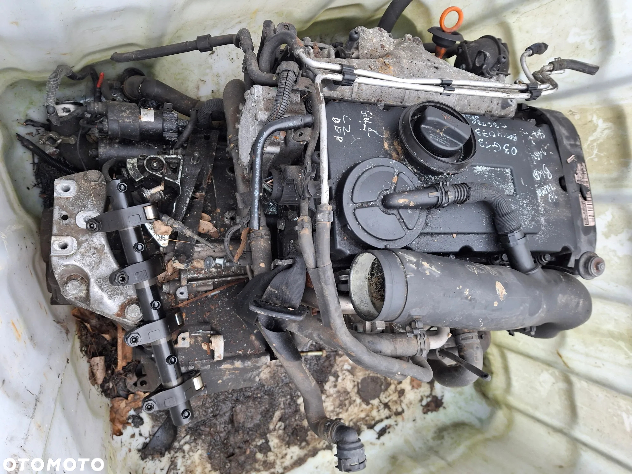 Silnik 2,0 16V TDI VW Touran na części z Niemiec - 3