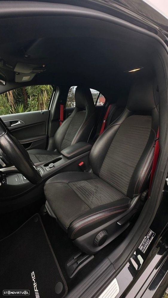 Mercedes-Benz A 45 AMG 4Matic Speedshift 7G-DCT - 15