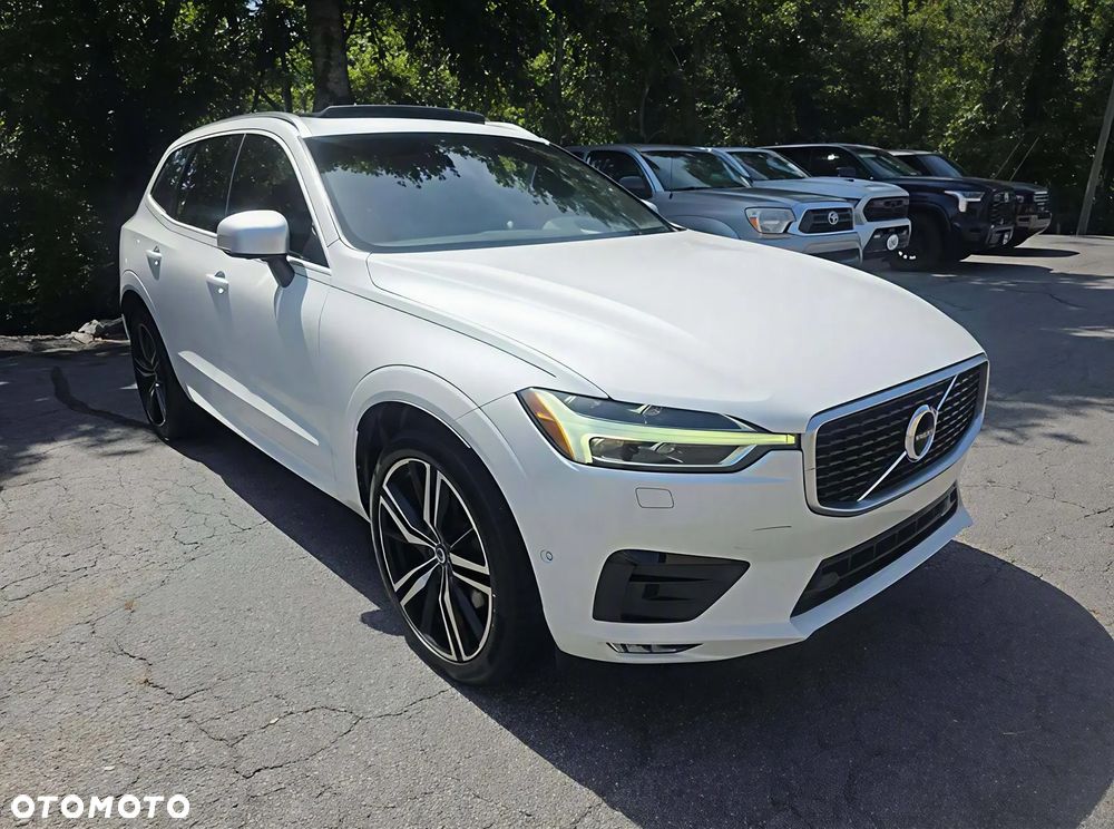 Volvo XC 60 - 1